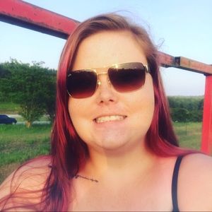 Meet your Posher, Shawna